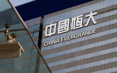 'Bom nợ' Evergrande thời khắc nguy hiểm, Bắc Kinh vào cuộc giải cứu